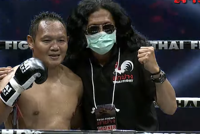 "Vua Muay" Saenchai đánh bại đối thủ có thể hình vượt trội, giữ thành tích toàn thắng kể từ năm 2014 - Ảnh 3.