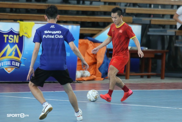 HLV trưởng futsal Việt Nam: &quot;Khâu dứt điểm vẫn là điểm yếu với nhiều hạn chế&quot; - Ảnh 1.