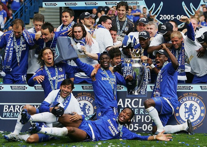19 mùa giải của Chelsea dưới triều đại Roman Abramovich: Màn lột xác ngoạn mục nhờ đồng rúp Nga - Ảnh 3.