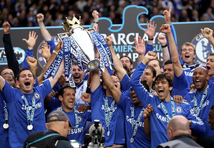 19 mùa giải của Chelsea dưới triều đại Roman Abramovich: Màn lột xác ngoạn mục nhờ đồng rúp Nga - Ảnh 7.