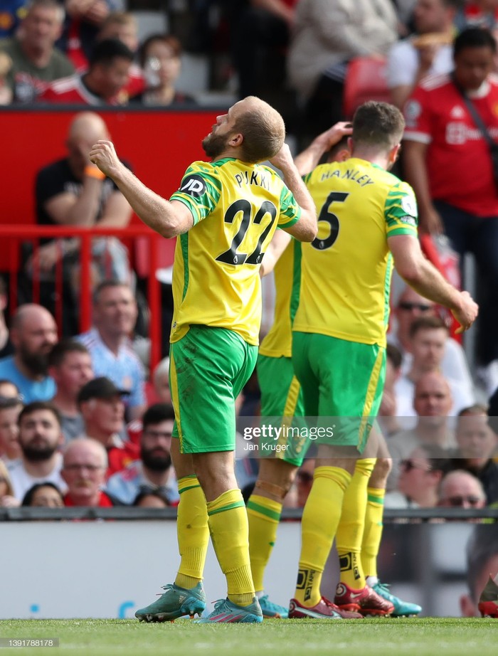 Cập nhật MU 2-2 Norwich (H2): Ronaldo không thể bù cho hàng thủ mơ ngủ - Ảnh 4.