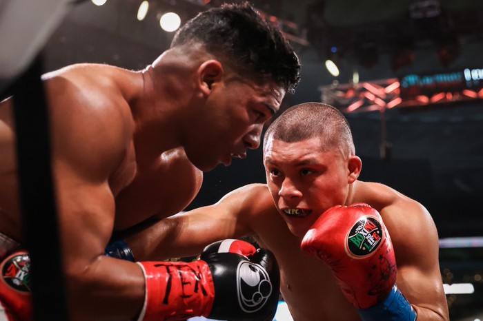 Trực tiếp boxing: Errol Spence vs Yordenis Ugas - Ảnh 2.