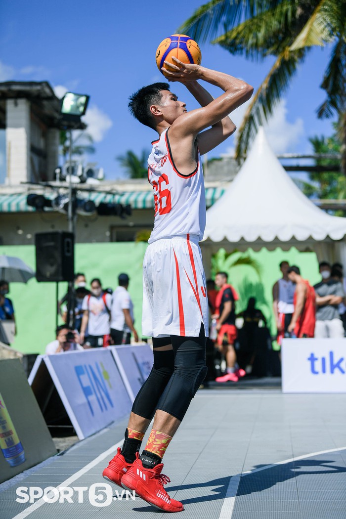 Lộ diện 12 cái tên góp mặt ở ABL Pre SEA Games Challenge 2022: HLV Kevin Yurkus thiếu vắng 1 quân bài quan trọng - Ảnh 10.