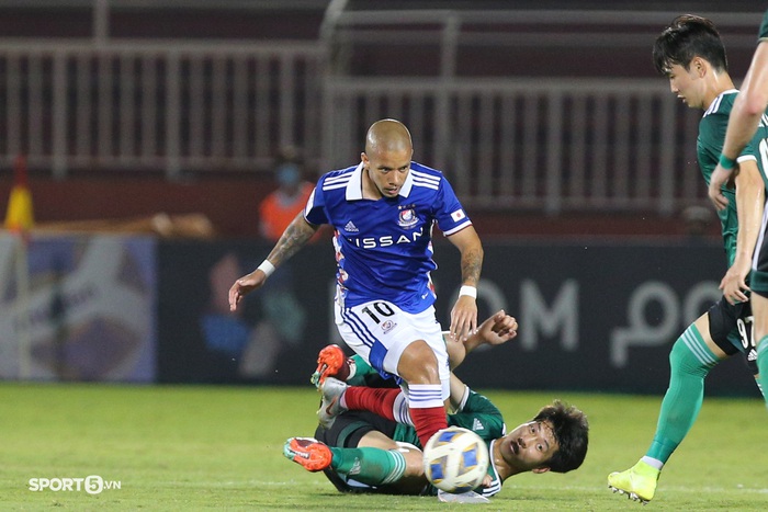 Jeonbuk Motors vươn lên đầu bảng H sau chiến thắng sát nút trước Yokohama F. Marinos - Ảnh 3.