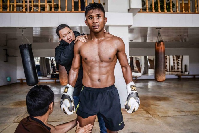 "Võ sĩ tàn bạo nhất thế giới" Dave Leduc thách đấu Buakaw: Đánh 1 hiệp 9 phút, kết thúc bằng KO - Ảnh 2.