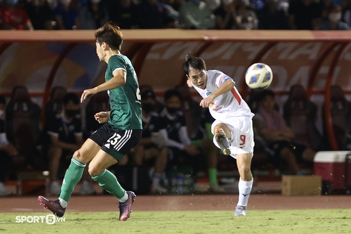 Trực tiếp HAGL 0-0 Jeonbuk Hyundai Motors, 18h ngày 22/4: Vững vàng trước đối thủ mạnh  - Ảnh 1.