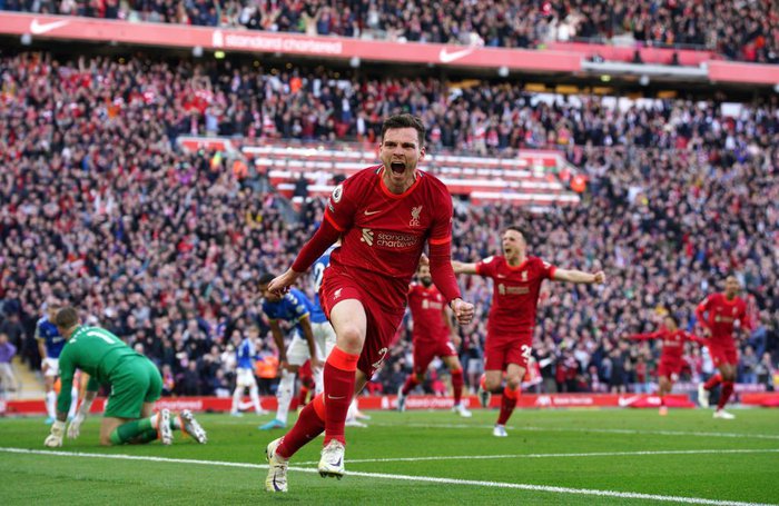 Liverpool thắng nghẹt thở derby Merseyside, đẩy Everton xuống khu vực 