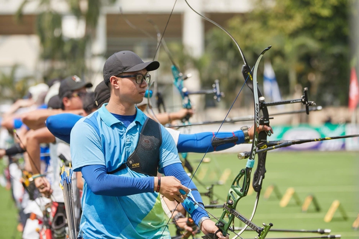 Cung thủ từng tham dự Olympic Tokyo Nguyễn Hoàng Phi Vũ bất ngờ không tham dự SEA Games 31 - Ảnh 1.