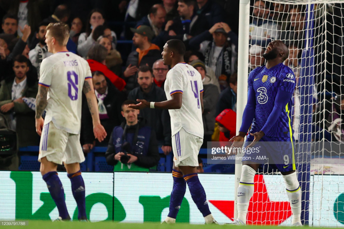 Benzema nghiền nát Chelsea bằng hat-trick siêu đẳng - Ảnh 8.