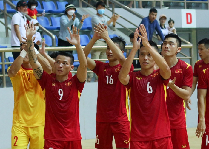 Futsal Việt Nam hòa đáng tiếc Malaysia, chưa đạt phong độ tốt nhất - Ảnh 7.