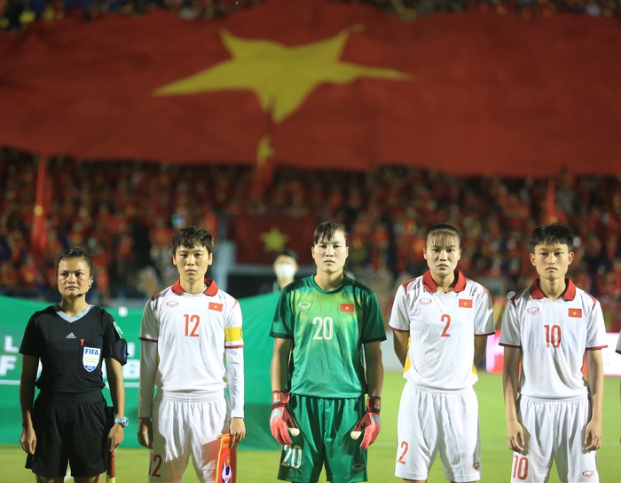 Tuyển nữ Việt Nam gặp đối thủ đầy duyên nợ tại bán kết, ký ức SEA Games 22 bỗng ùa về... - Ảnh 1.