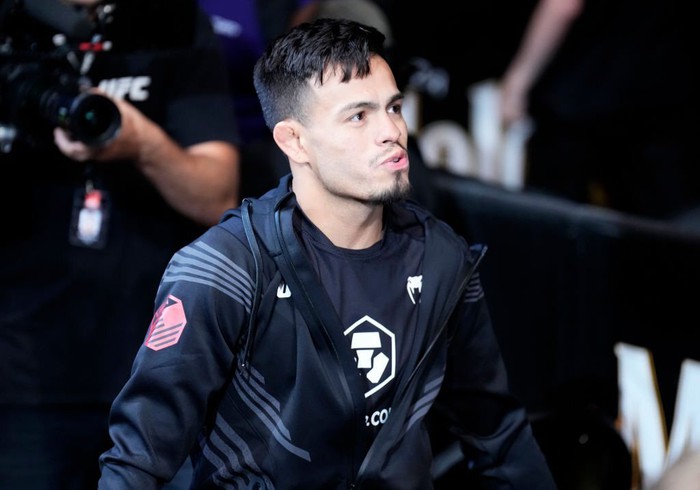 Trực tiếp UFC 274: Charles Oliveira vs Justin Gaethje - Ảnh 2.