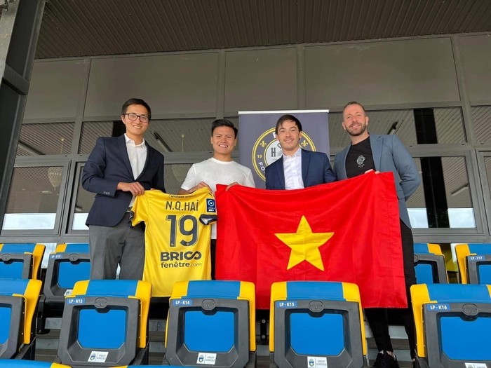 Chia sẻ đầy tự hào của Quang Hải sau khi ra mắt Pau FC - Ảnh 3.