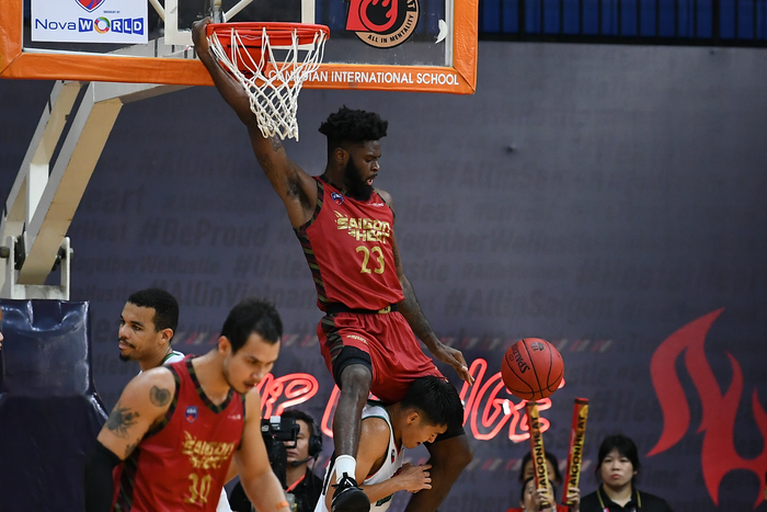 Tổng kết VBA 2022 tuần thứ 3: "Sài thành" trên đỉnh BXH, Danang Dragons chìm sâu với 5 trận thua liên tiếp - Ảnh 1.