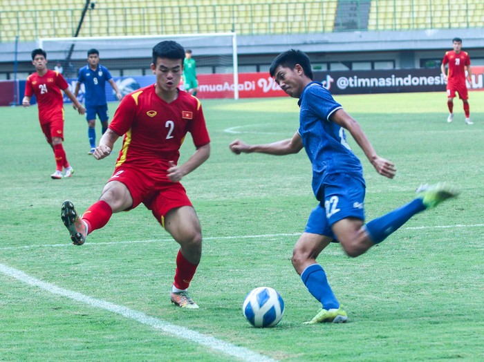 Thắng U19 Thái Lan trên chấm penalty, U19 Việt Nam giành HCĐ U19 Đông Nam Á 2022 - Ảnh 3.
