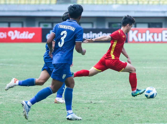 Thắng U19 Thái Lan trên chấm penalty, U19 Việt Nam giành HCĐ U19 Đông Nam Á 2022 - Ảnh 7.
