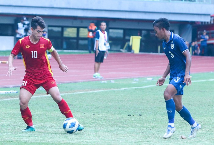 Thắng U19 Thái Lan trên chấm penalty, U19 Việt Nam giành HCĐ U19 Đông Nam Á 2022 - Ảnh 1.