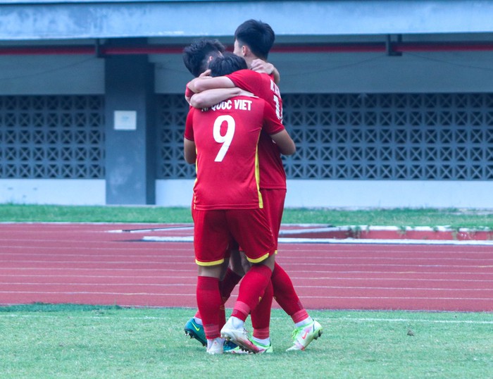 Thắng U19 Thái Lan trên chấm penalty, U19 Việt Nam giành HCĐ U19 Đông Nam Á 2022 - Ảnh 10.