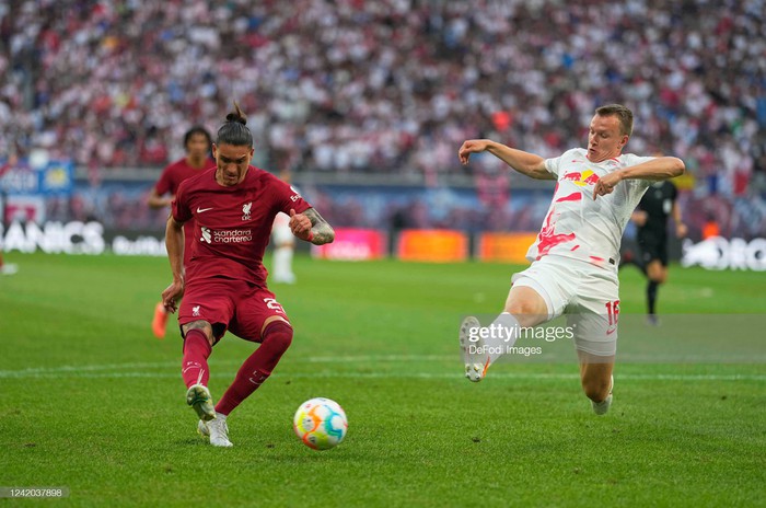 Tân binh Nunez "khai nòng", ghi 4 bàn vào lưới đội dự Champions League - Ảnh 5. Tân binh Nunez "khai nòng", ghi 4 bàn vào lưới đội dự Champions League - Ảnh 5.