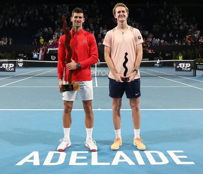 Djokovic cứu match-point, vô địch giải khởi động Australian Open - Ảnh 7.